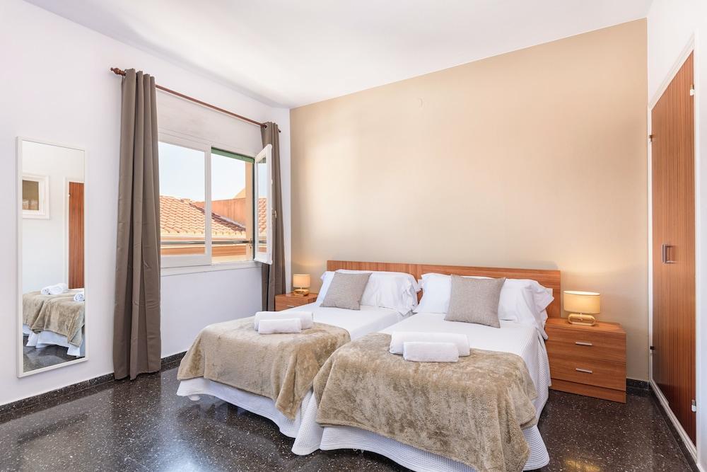 Hostal Jume - Urban Rooms Mahon  Exterior photo