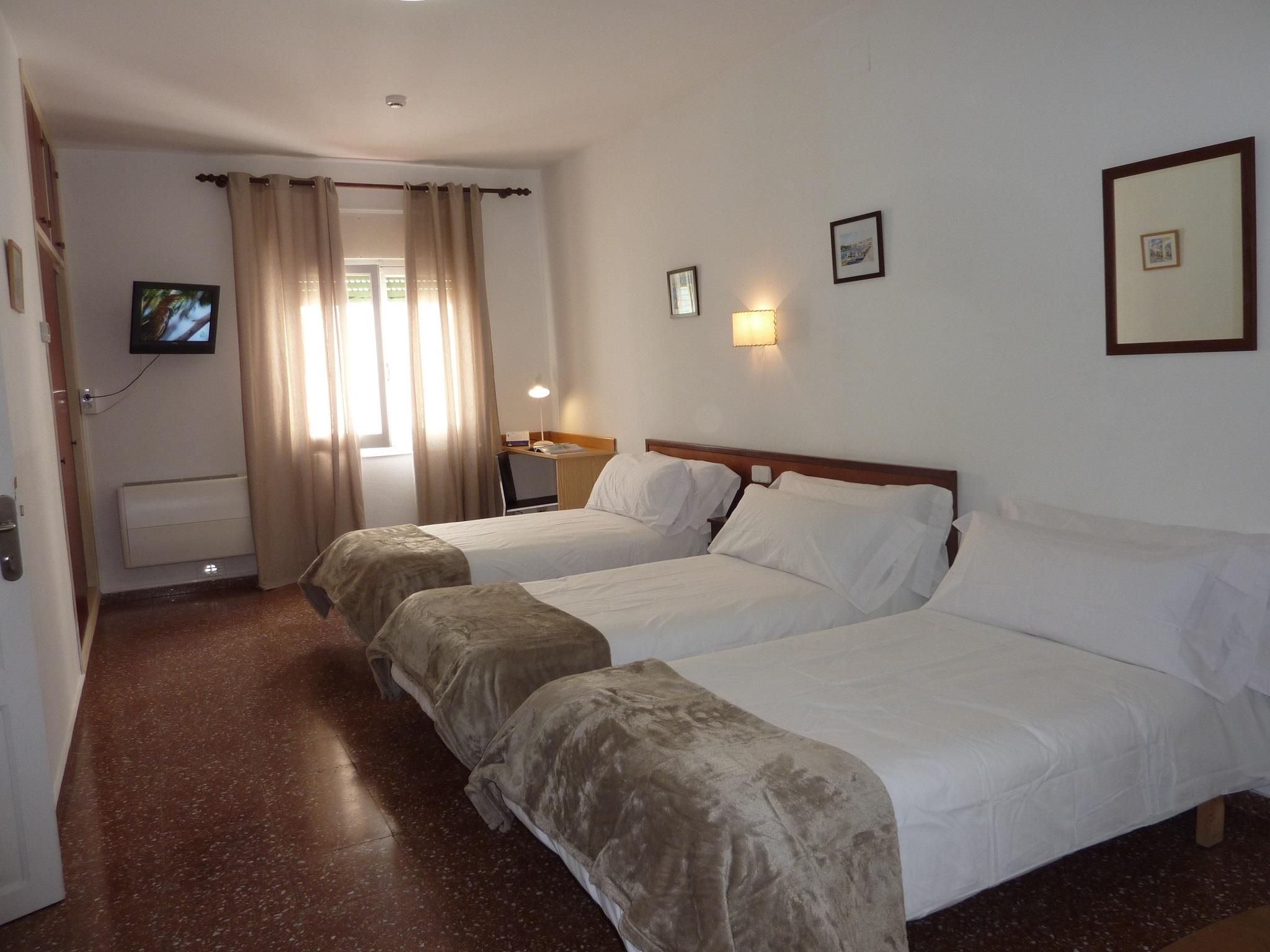 Hostal Jume - Urban Rooms Mahon  Exterior photo