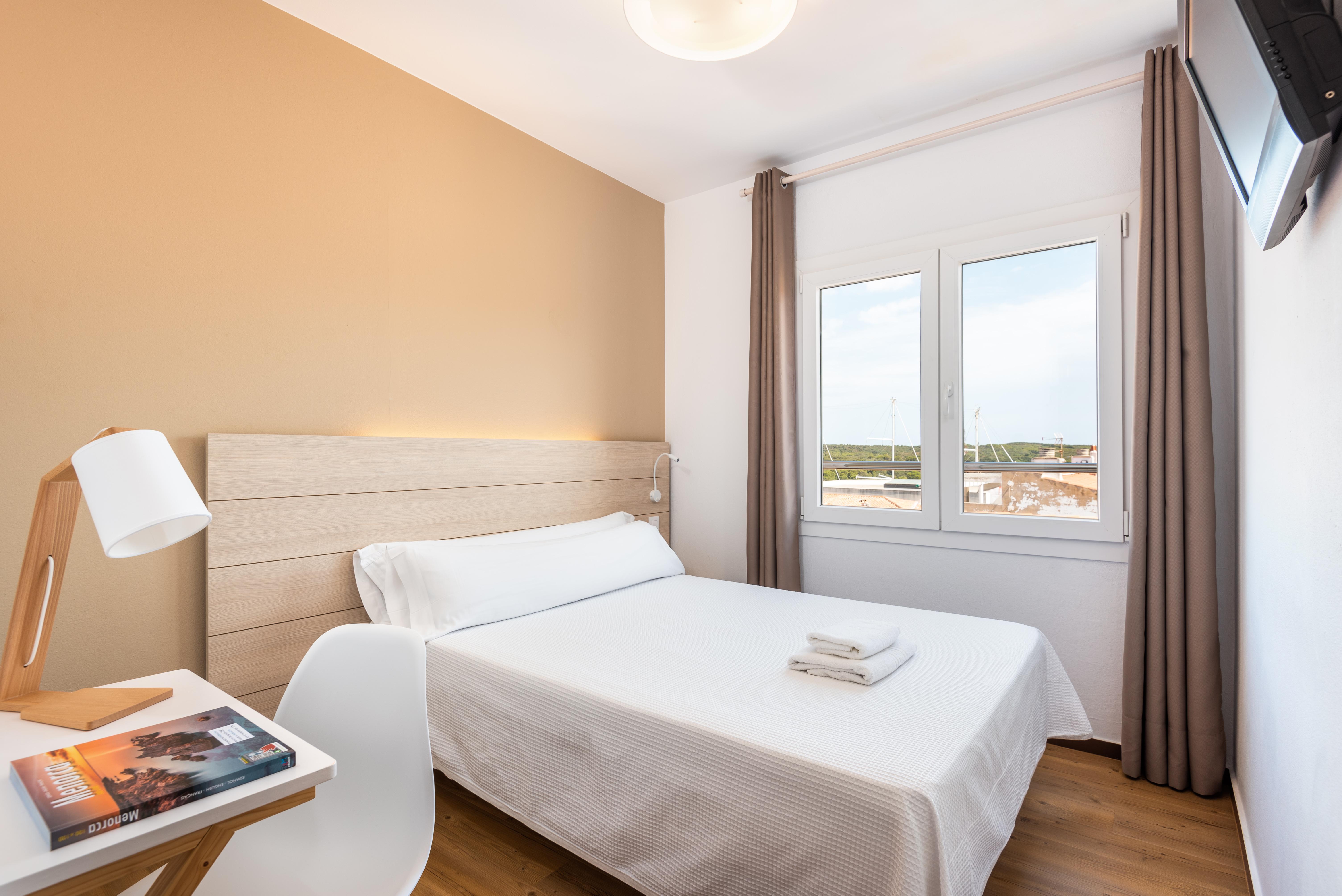 Hostal Jume - Urban Rooms Mahon  Exterior photo