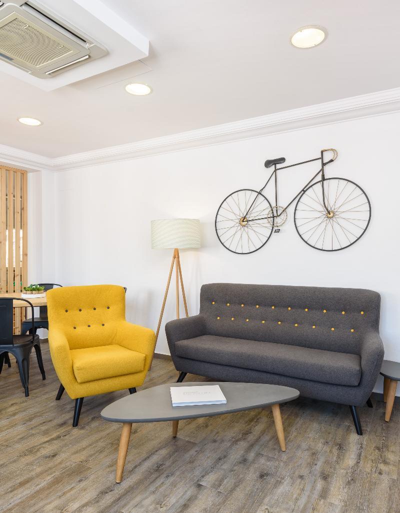 Hostal Jume - Urban Rooms Mahon  Exterior photo