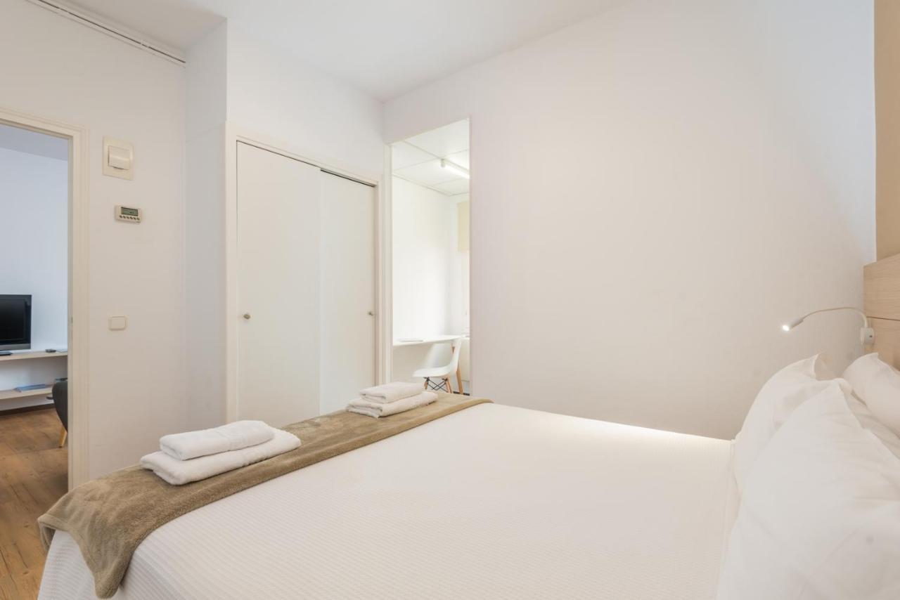 Hostal Jume - Urban Rooms Mahon  Exterior photo
